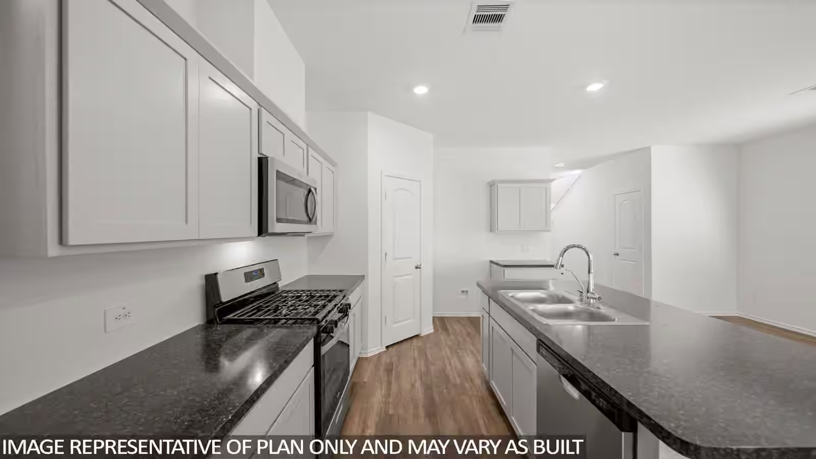 Photo 3 of 177 Rising Cedar Lane, Hockley, TX