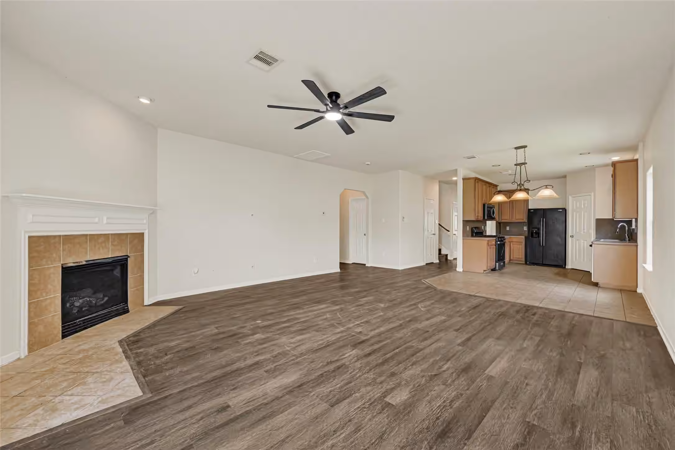 Photo 7 of 11610 Wingborne Lane, Cypress, TX