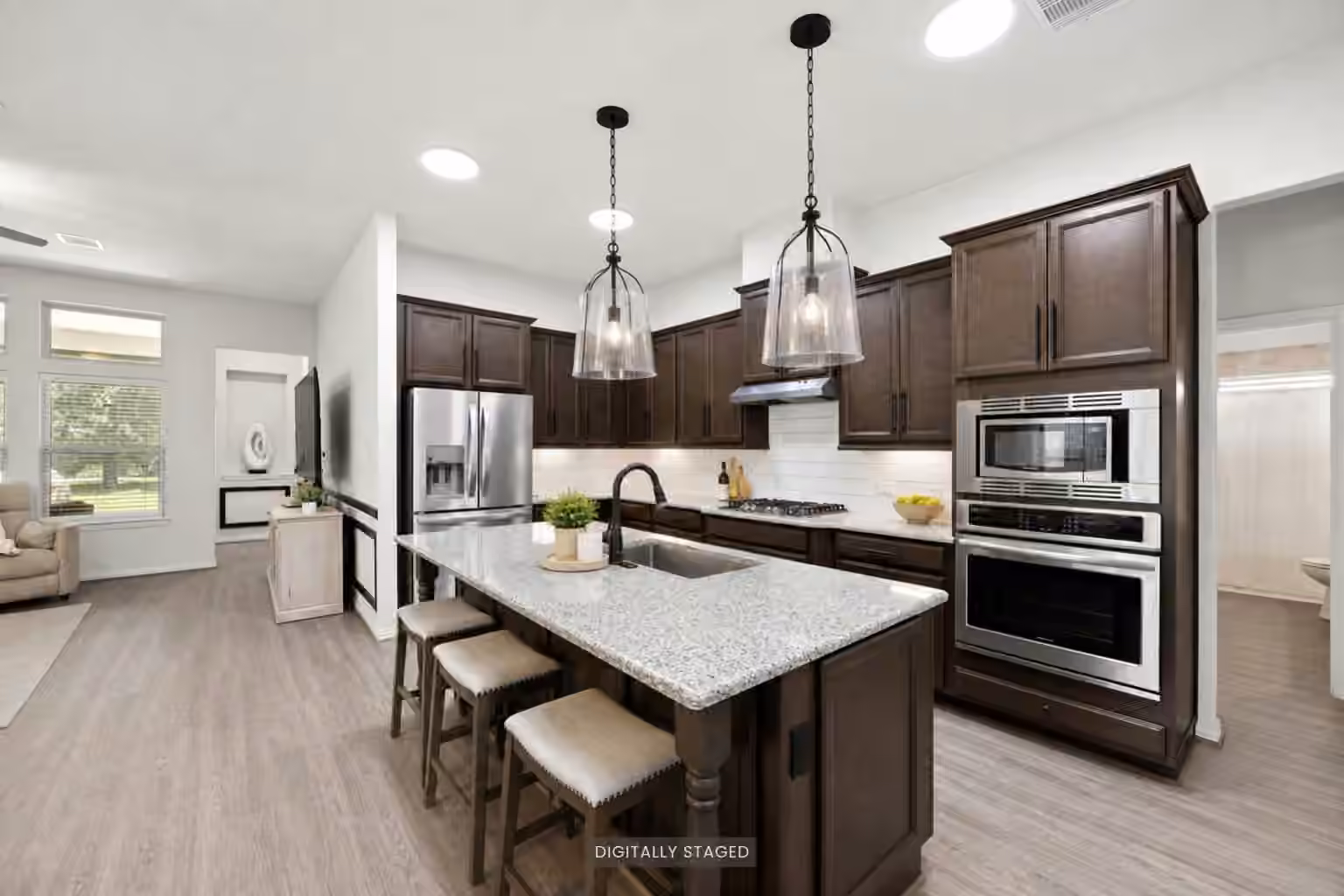 Photo 5 of 247 Scarlet Maple Way, Conroe, TX