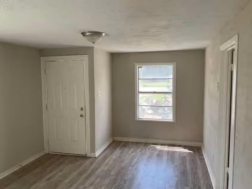 Photo 2 of 805 E Calhoun Street, El Campo, TX