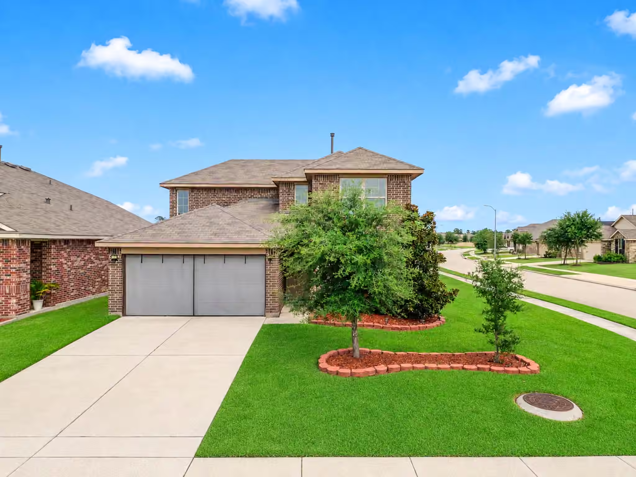Photo 2 of 2602 Lincolns Meadow Drive, Spring, TX