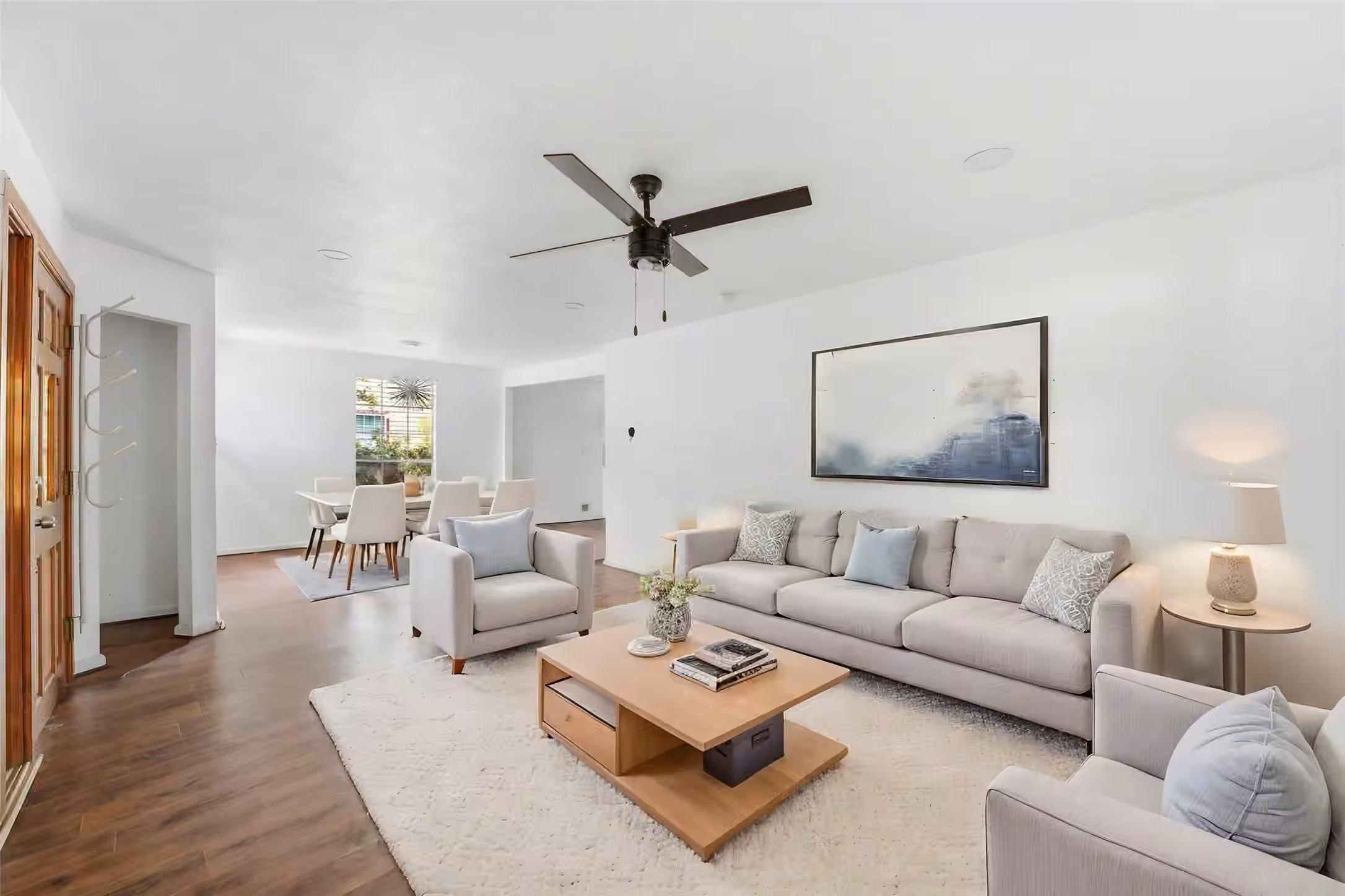 Photo 3 of 2422 Chapis Street, Houston, TX