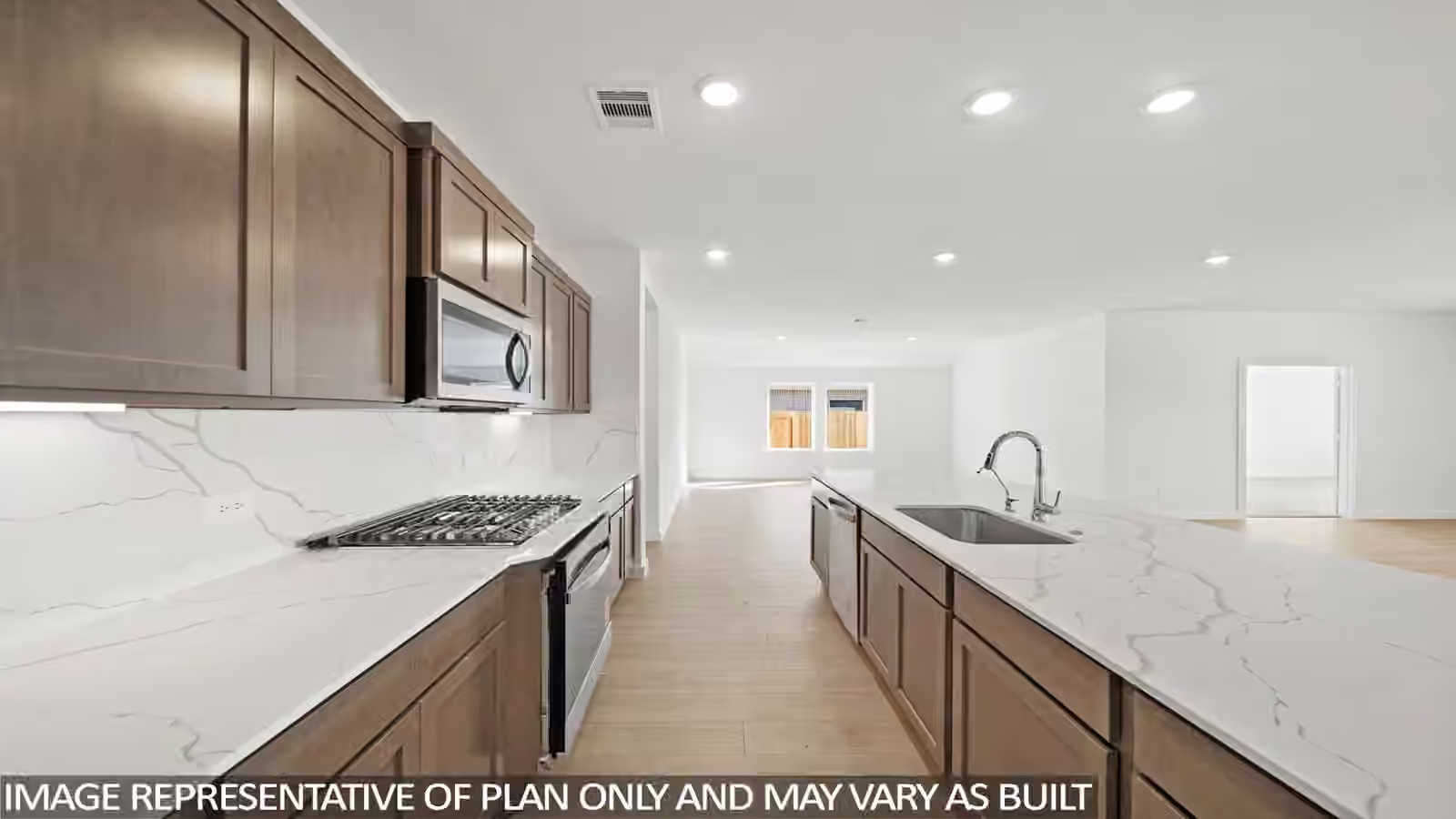 Photo 4 of 15131 Cibolo Lane, Baytown, TX