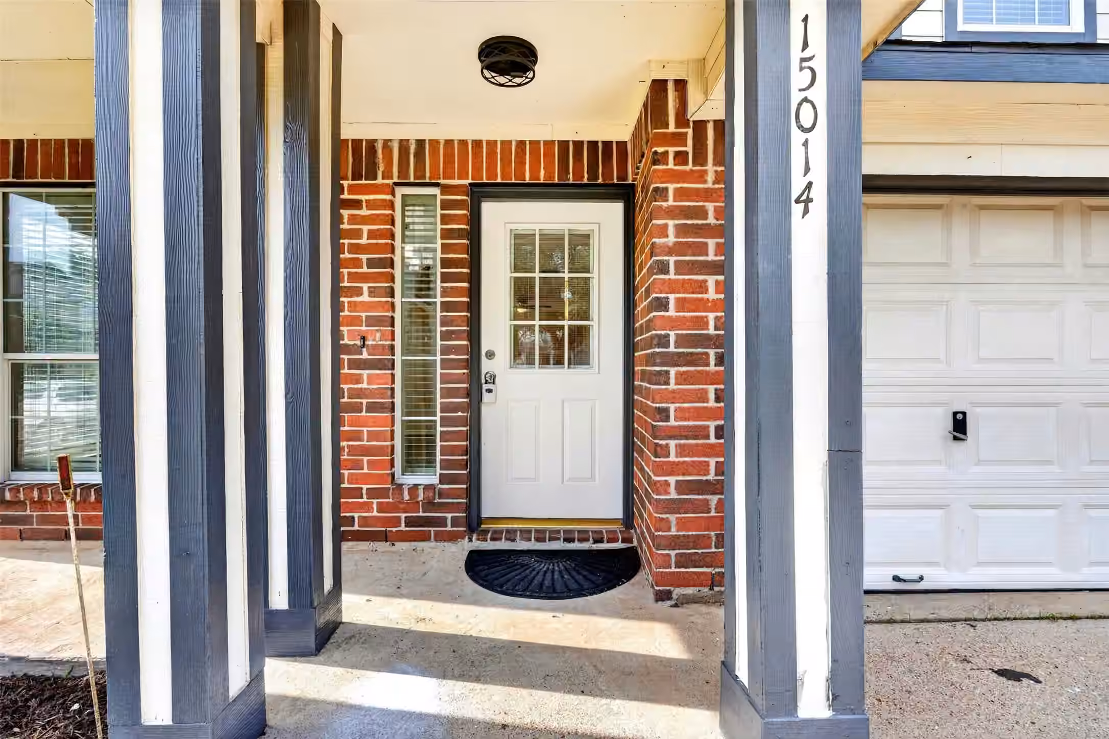 Photo 5 of 15014 Middle Oaks Boulevard, Houston, TX