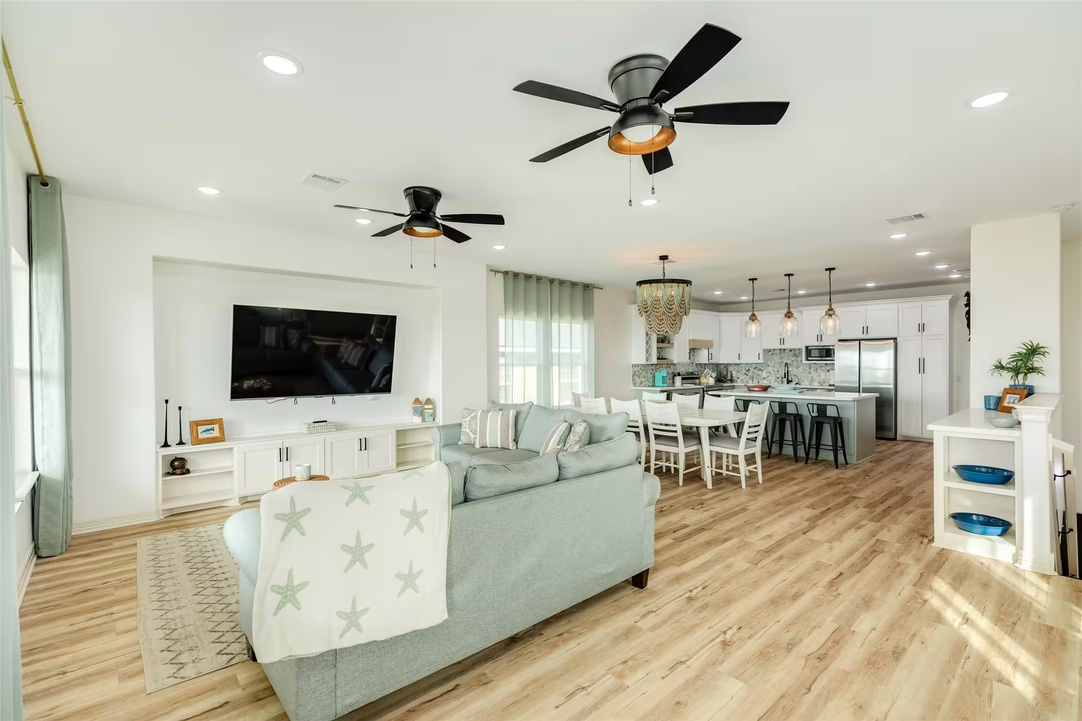 Photo 4 of 312 Seabean Street, Surfside Beach, TX