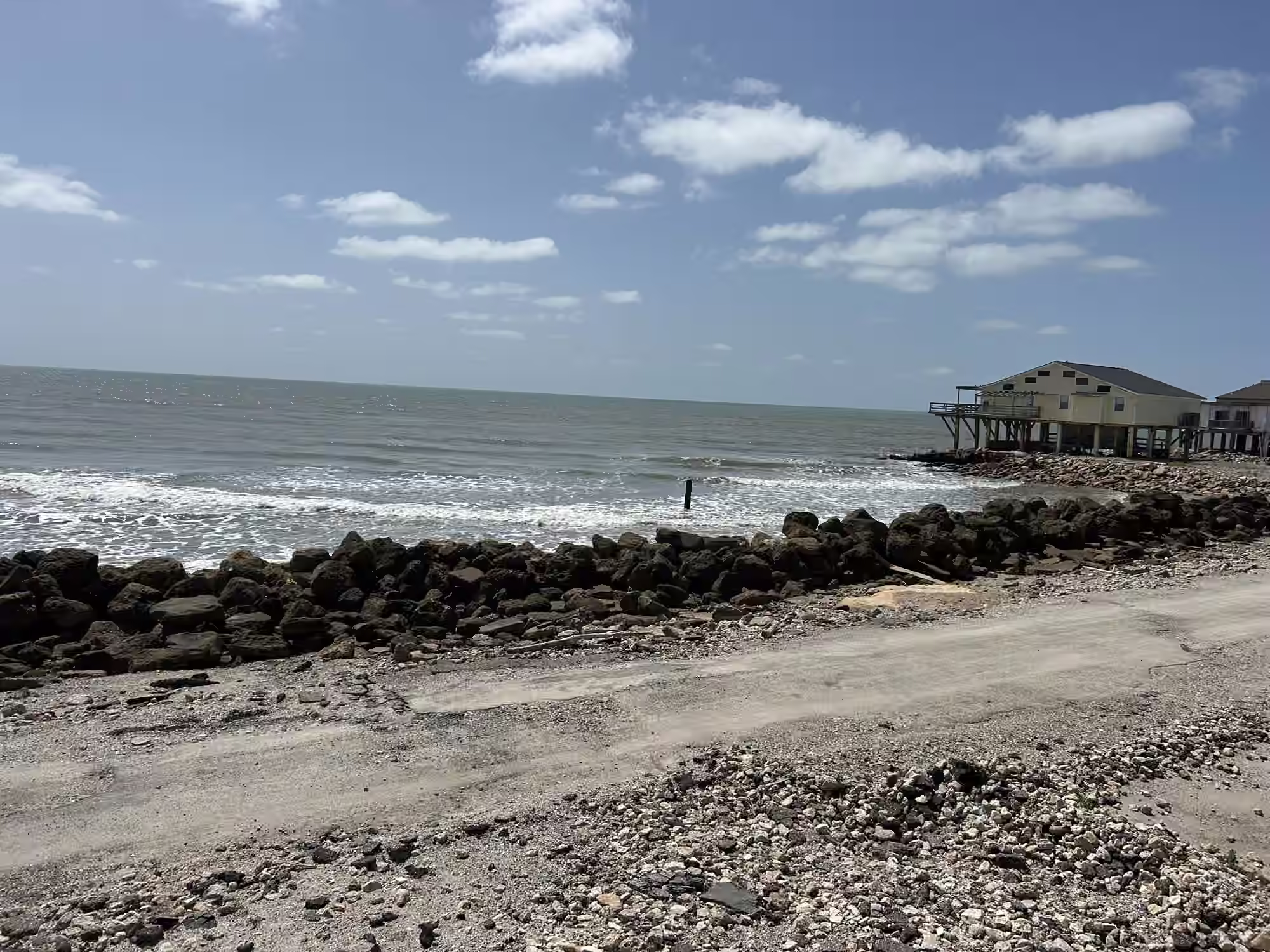 Photo 3 of 12919 Gulf Beach Drive, Freeport, TX