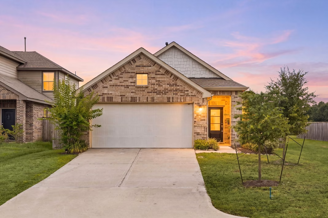 Photo of 23911 Falling Daylight Drive, Hockley, TX