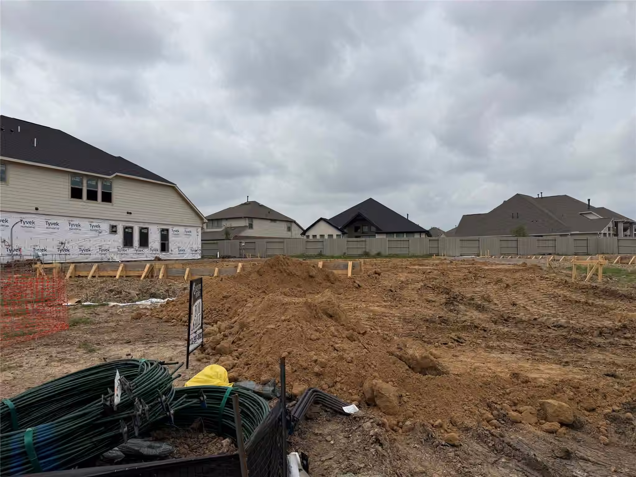 Photo 5 of 2506 Gleaming Pear Drive, Manvel, TX