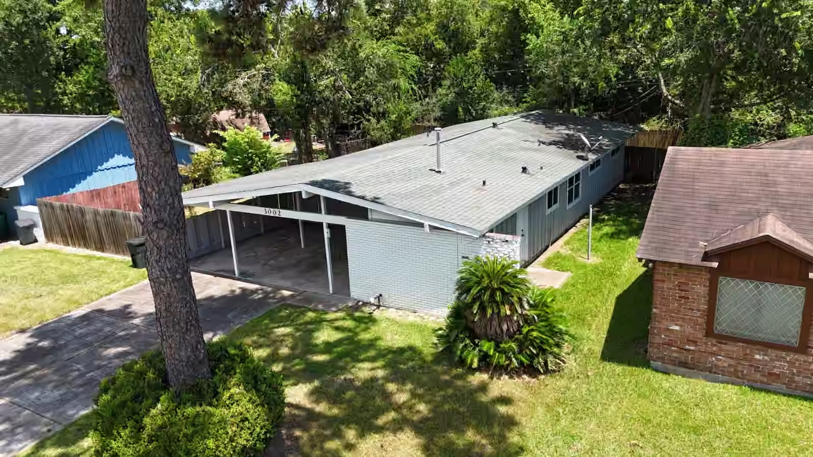 Photo 4 of 3002 Newcastle Drive, Baytown, TX