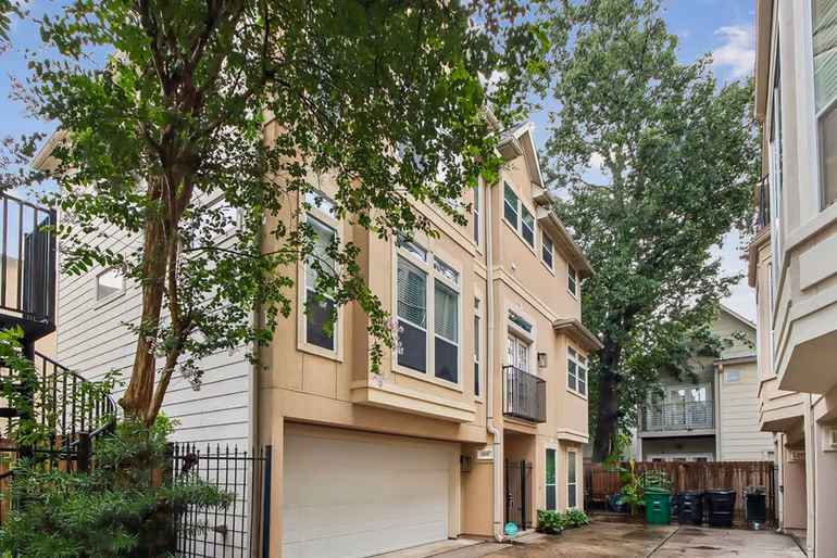 Photo of 810 Malone Street, Houston, TX 77007