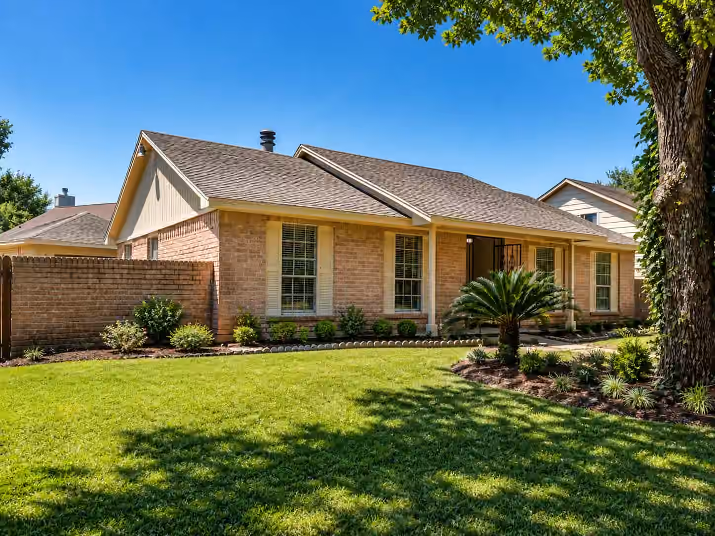 Photo of 15950 Chimney Rock Road, Missouri City, TX 77489