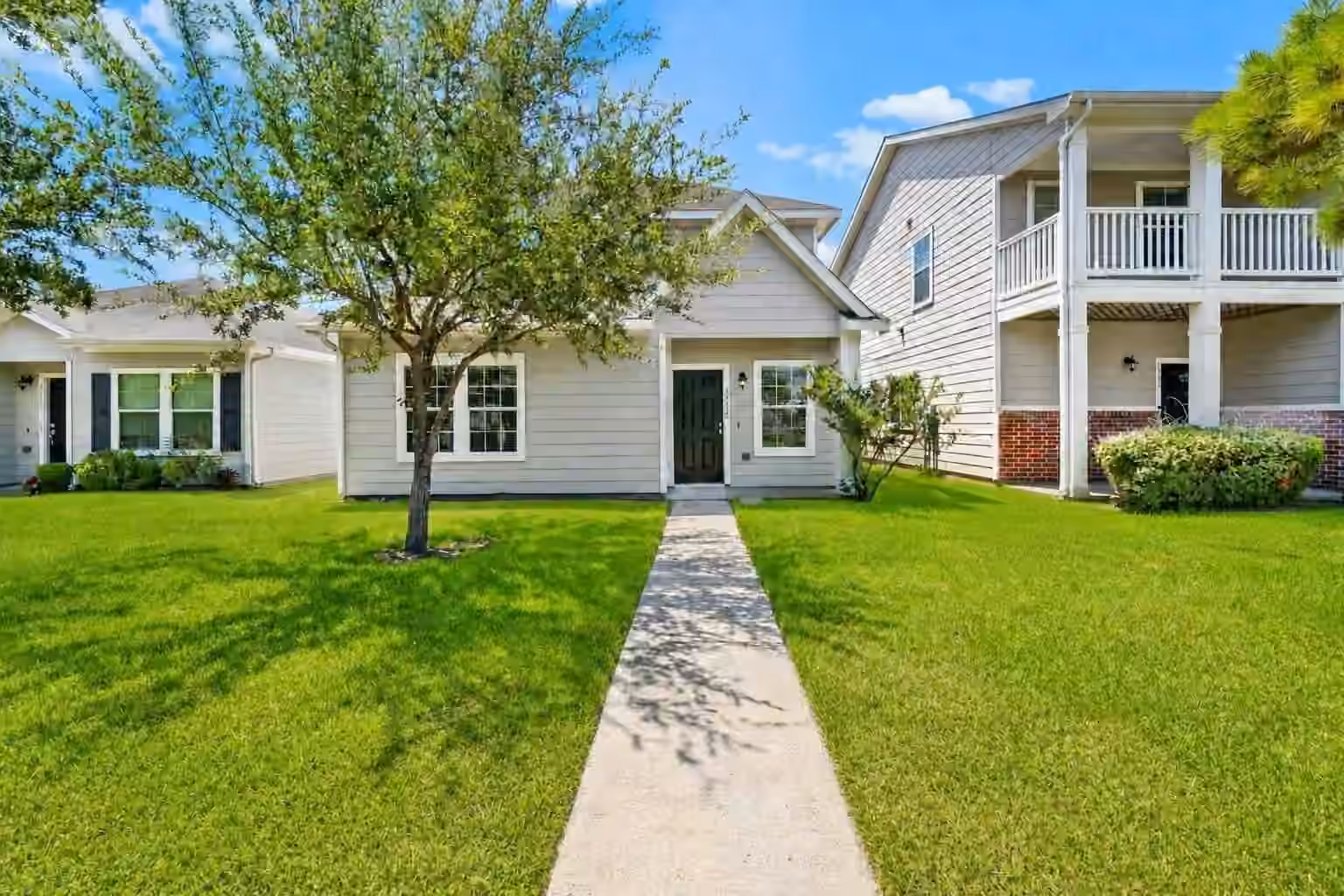 Photo of 1714 Claremont Garden Circle, Houston, TX