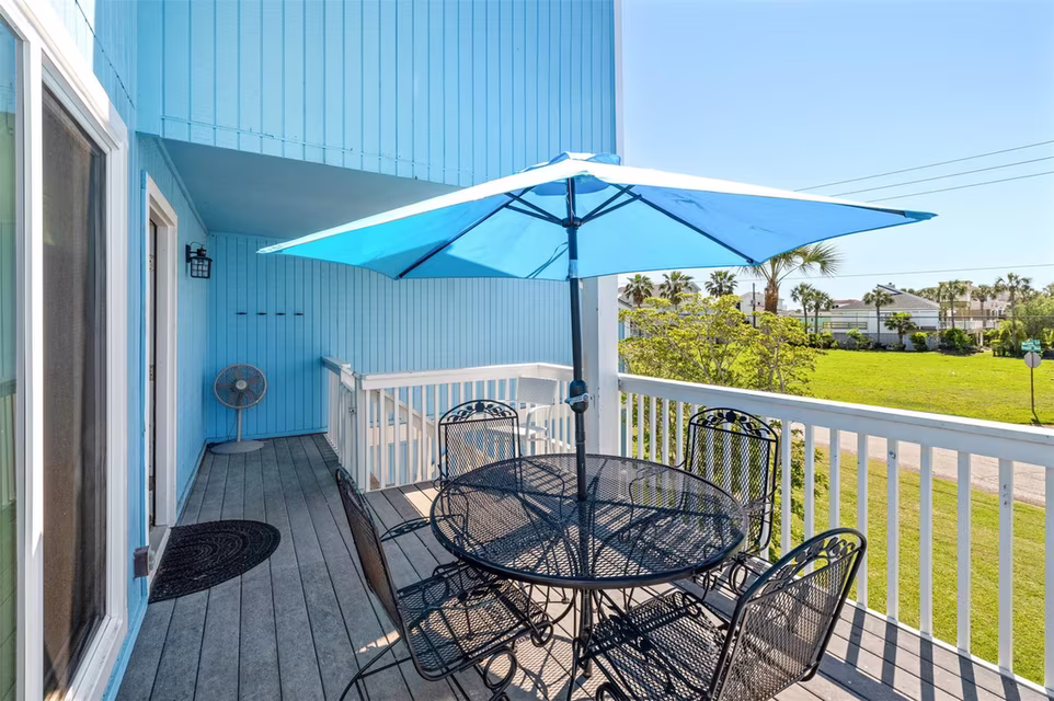 Photo 3 of 201 Jean Lafitte Cove, Galveston, TX