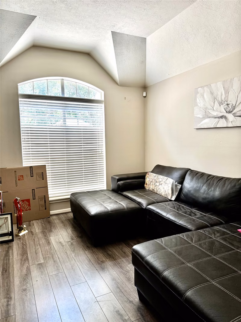 Photo 3 of 1622 Parkview Lane, Missouri City, TX