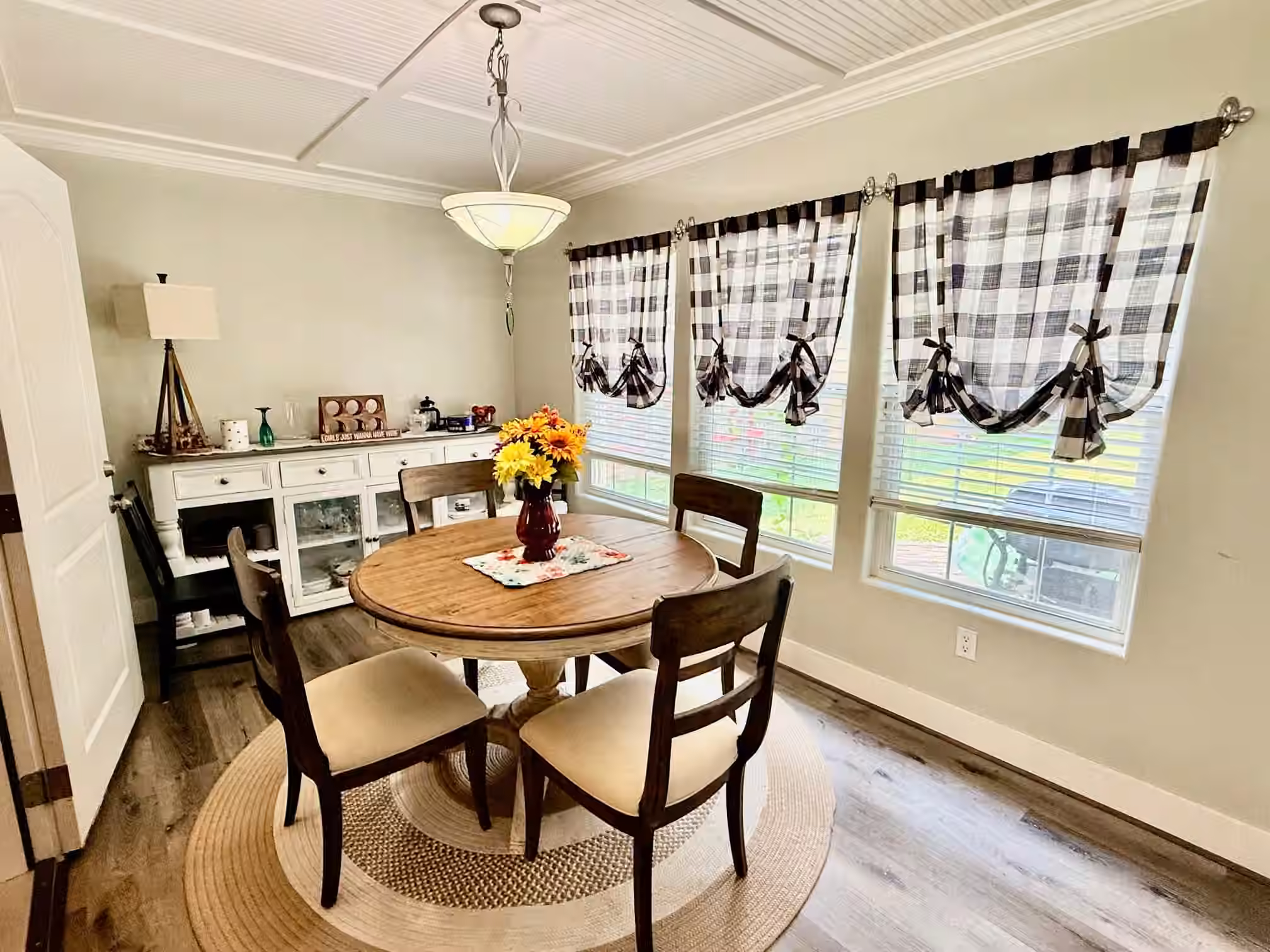 Photo 4 of 1017 E Miller Street, Angleton, TX