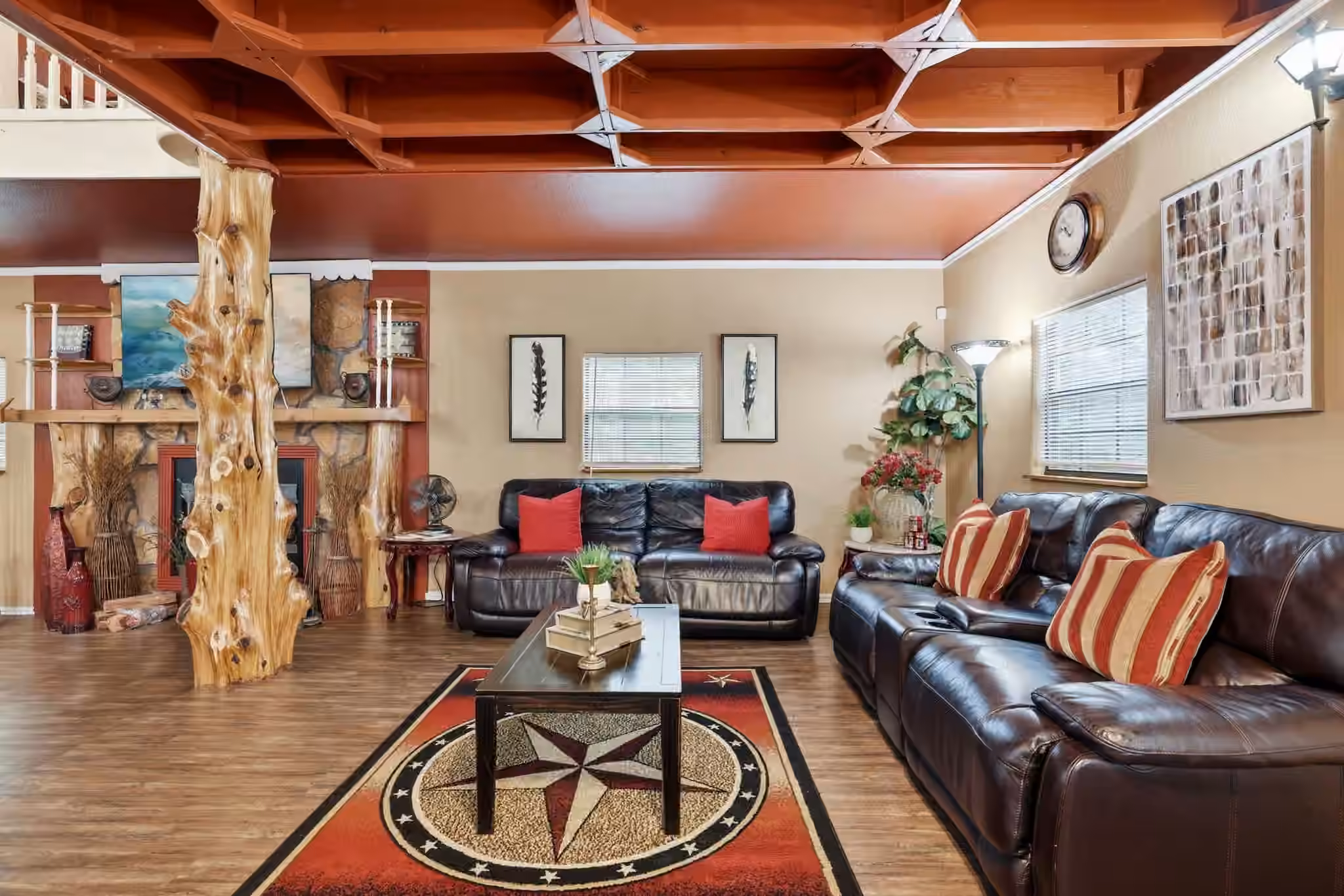 Photo 6 of 511 Chateau Woods Parkway Drive, Conroe, TX