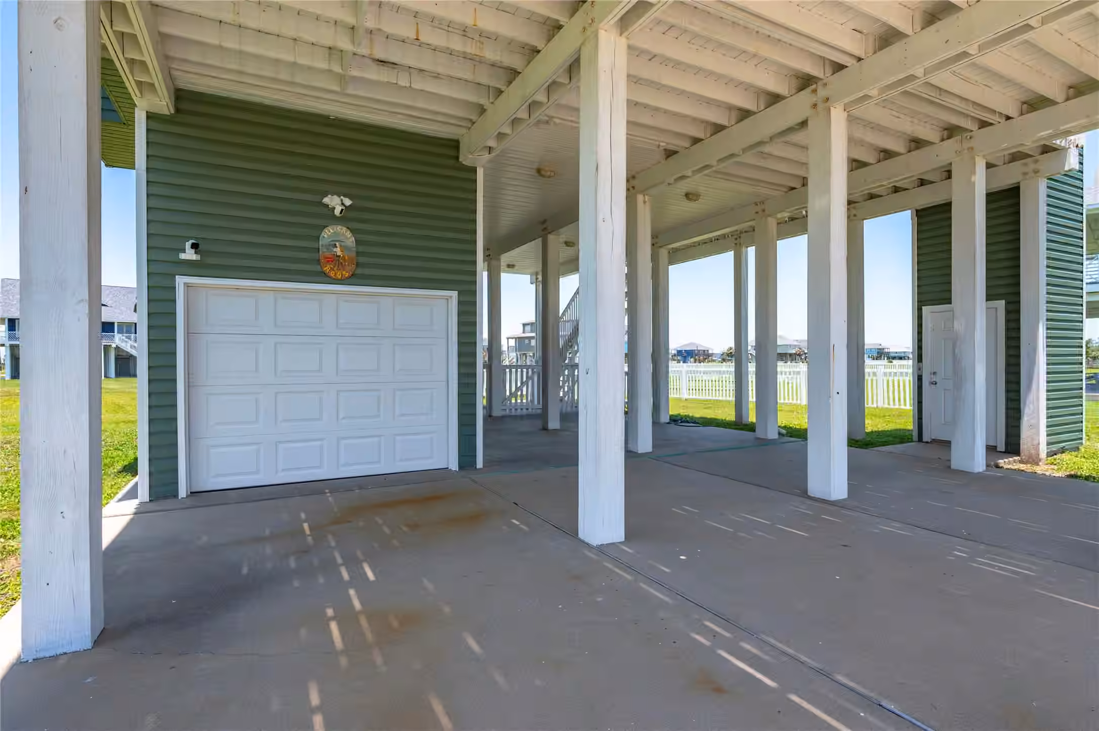 Photo 6 of 18902 Shaman Drive, Galveston, TX