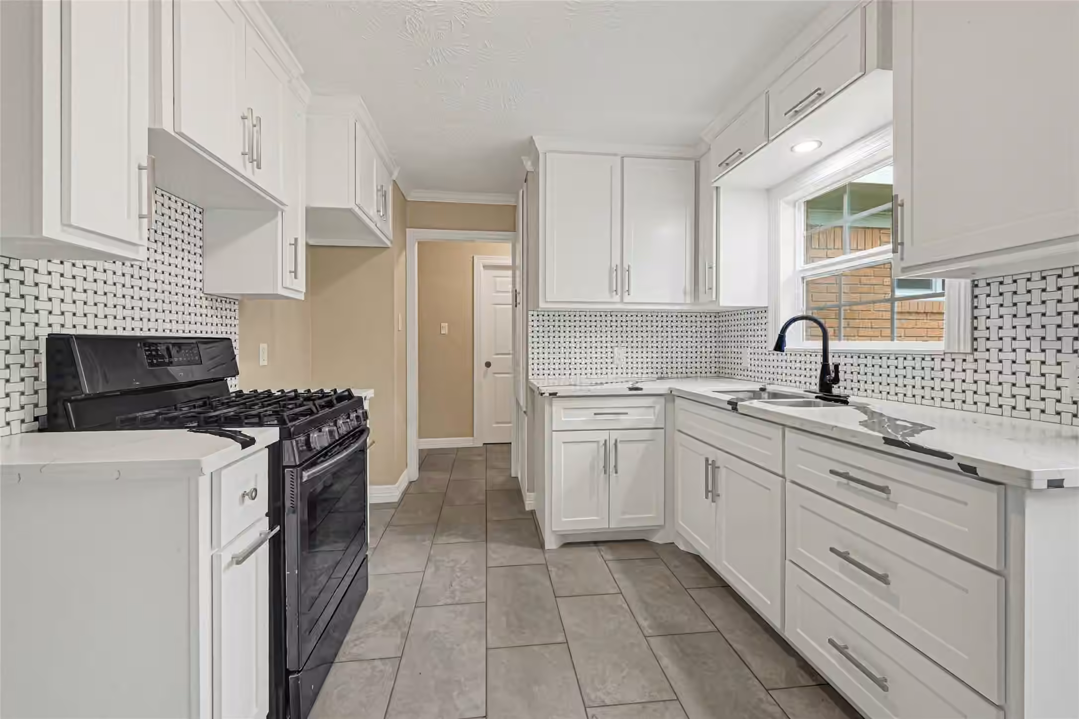 Photo of 8526 Vennard Road, Houston, TX