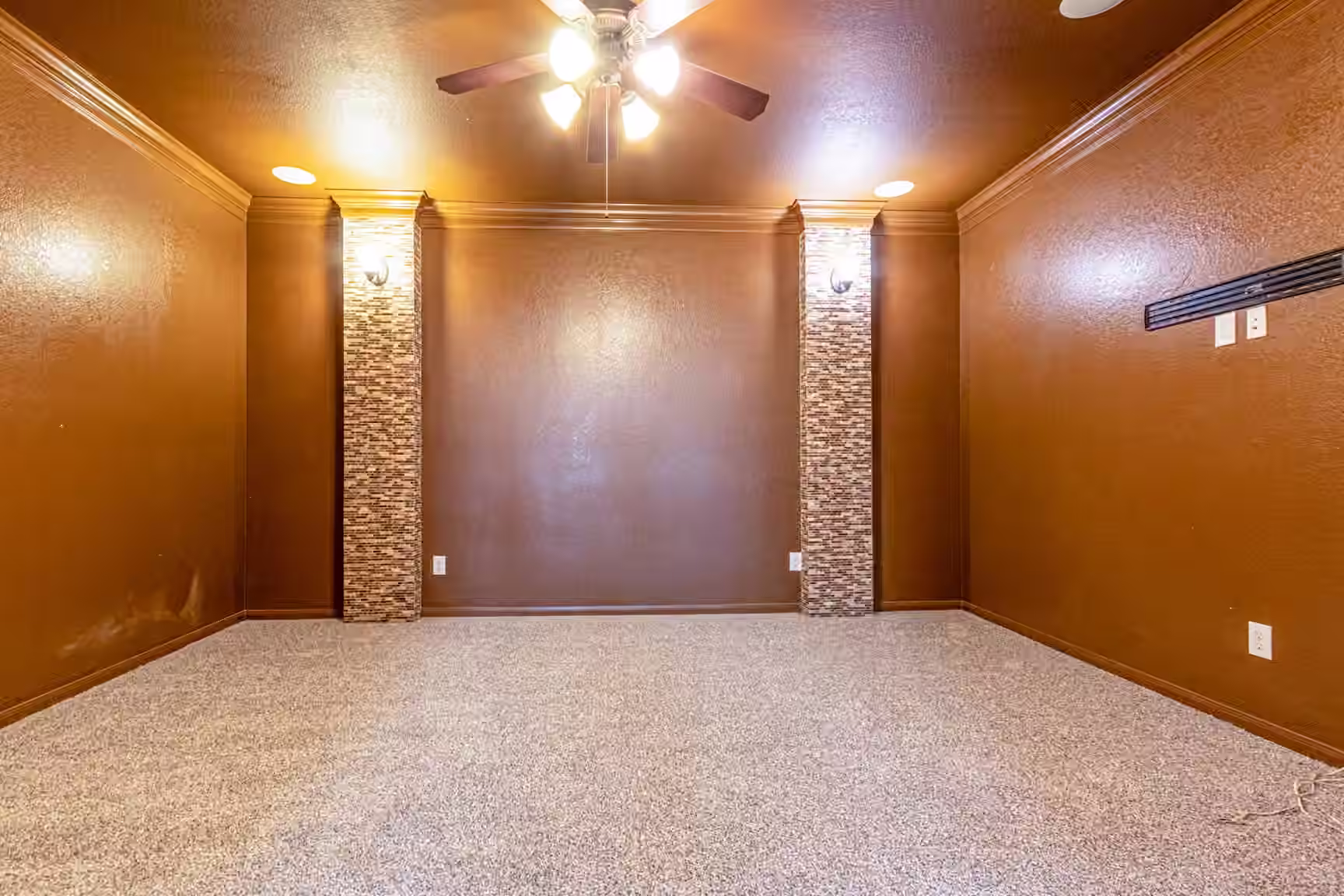 Photo 4 of 7907 Pacific Spring Lane, Richmond, TX