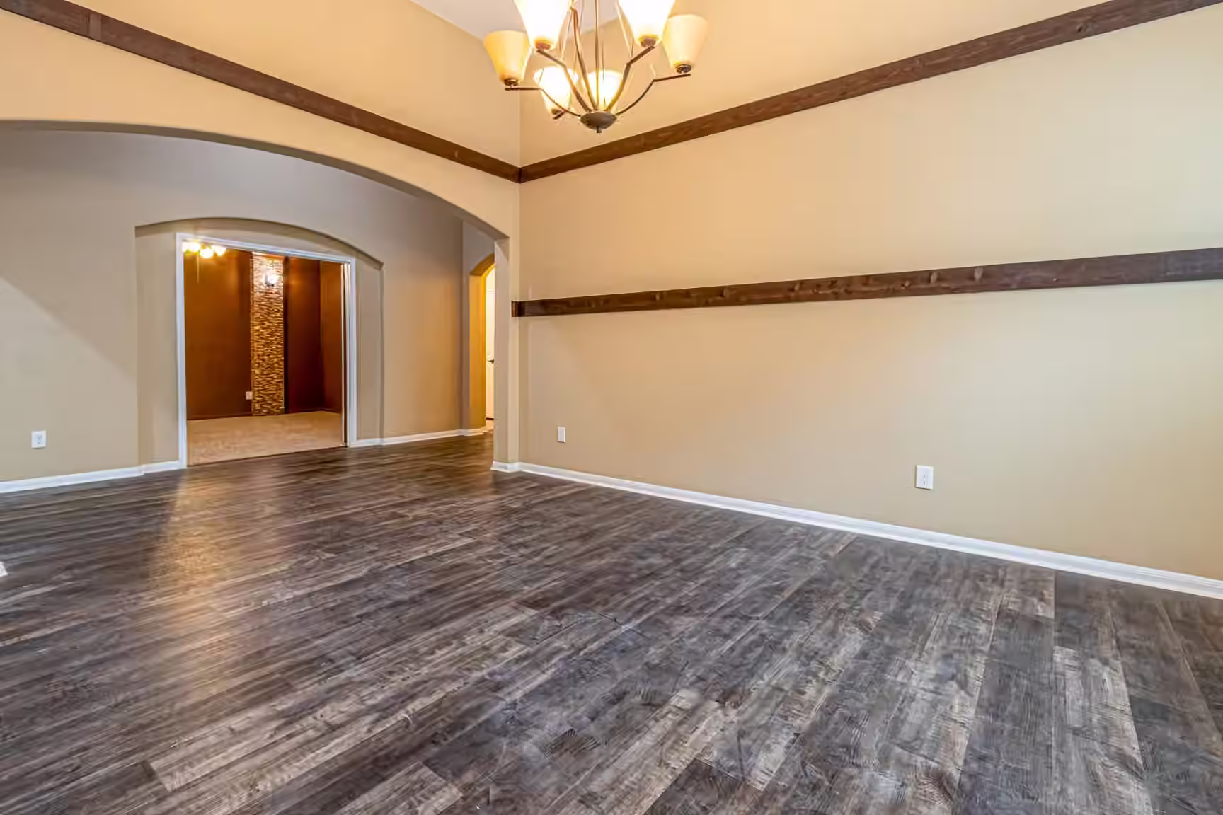 Photo 7 of 7907 Pacific Spring Lane, Richmond, TX