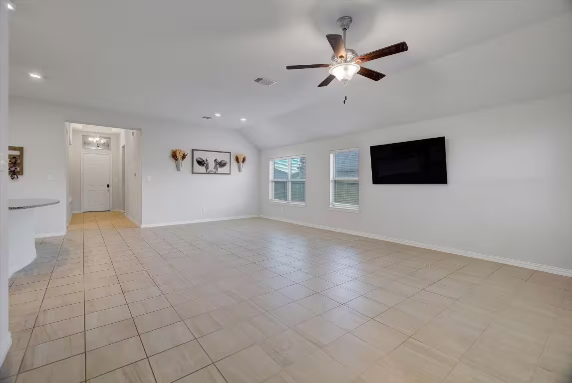 Photo 4 of 3334 Tug Way, Baytown, TX