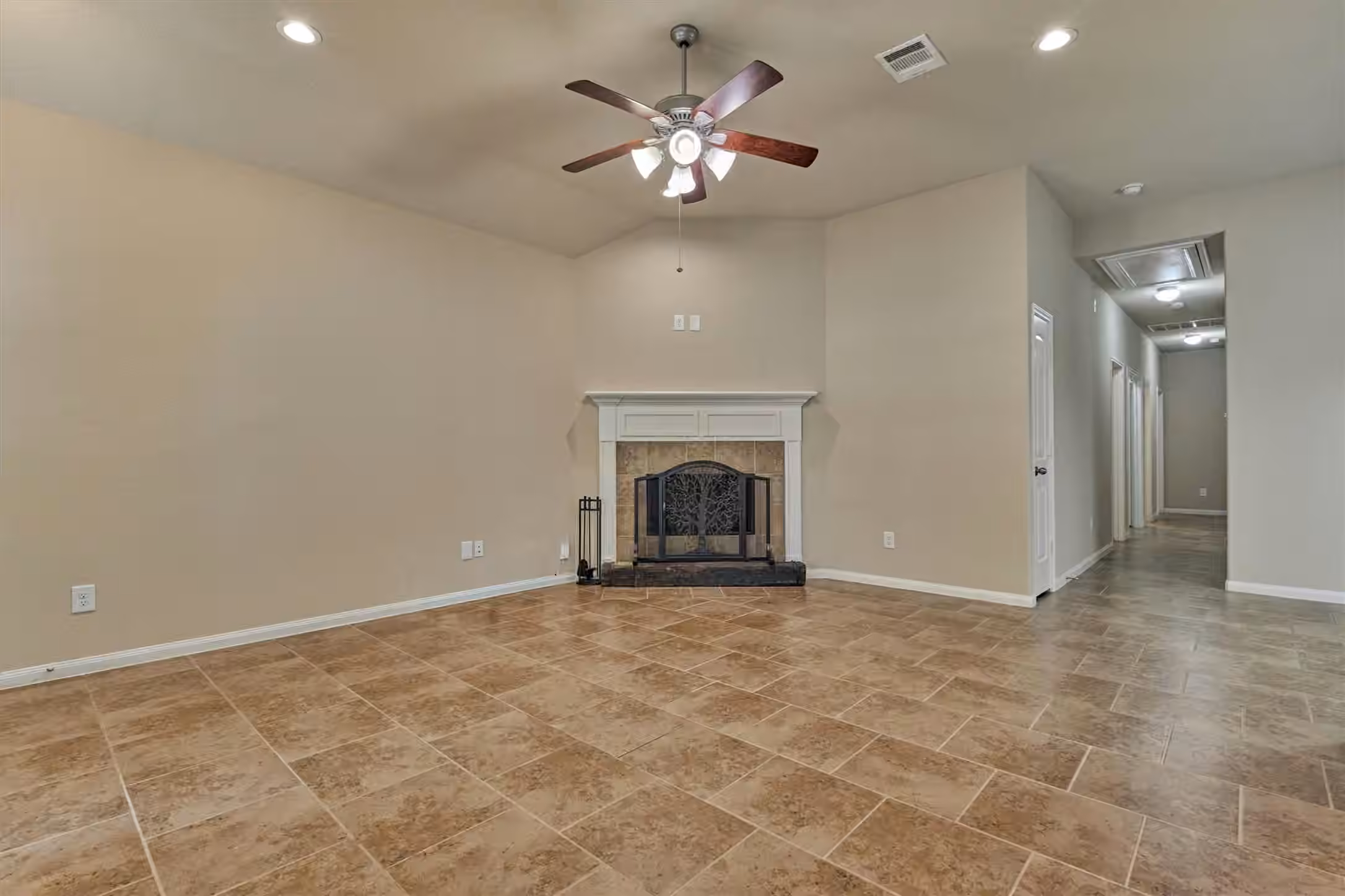 Photo 6 of 13211 Salem Circle, Montgomery, TX