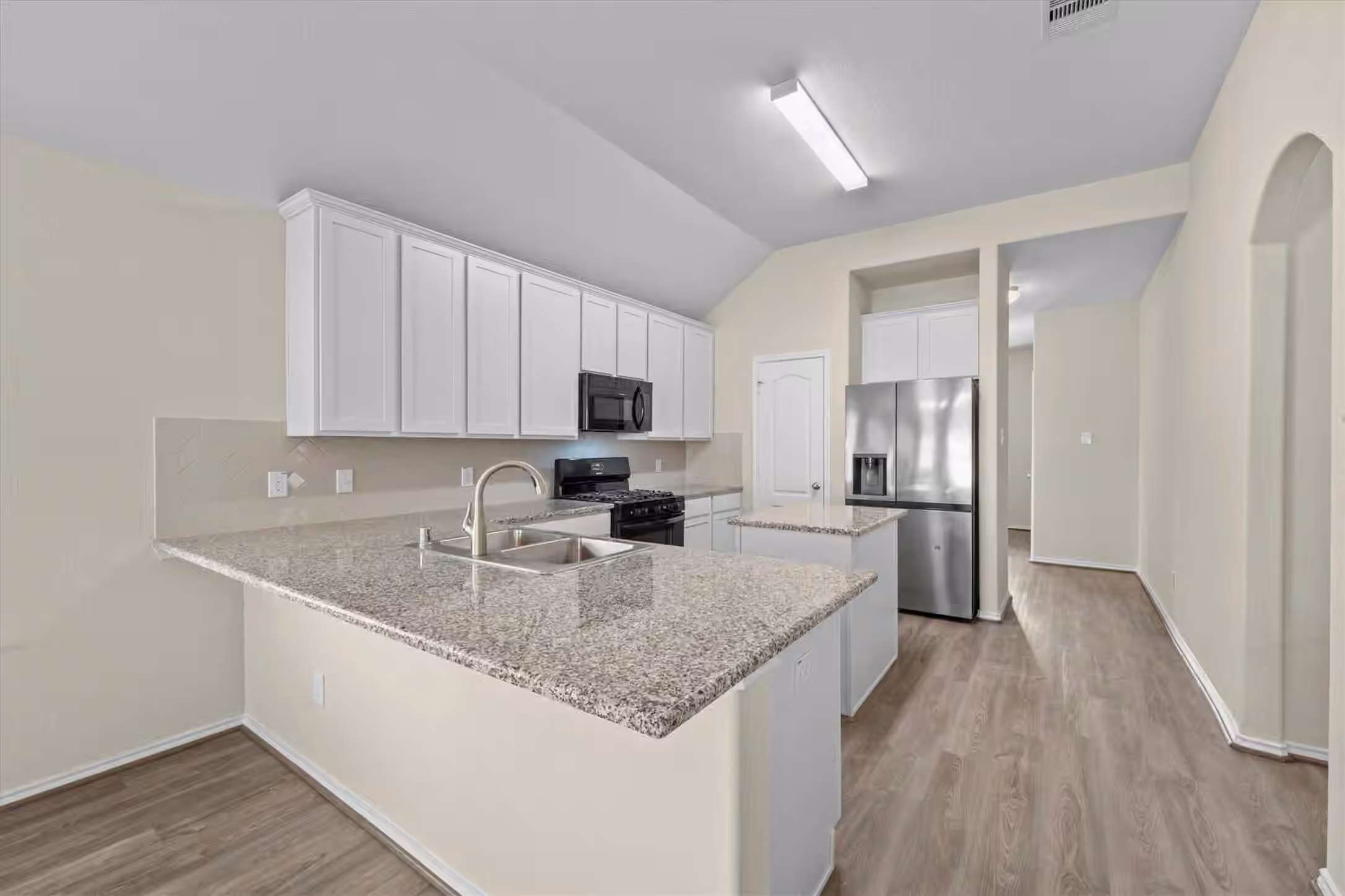 Photo 7 of 22635 Rosy Heights Trail, Tomball, TX