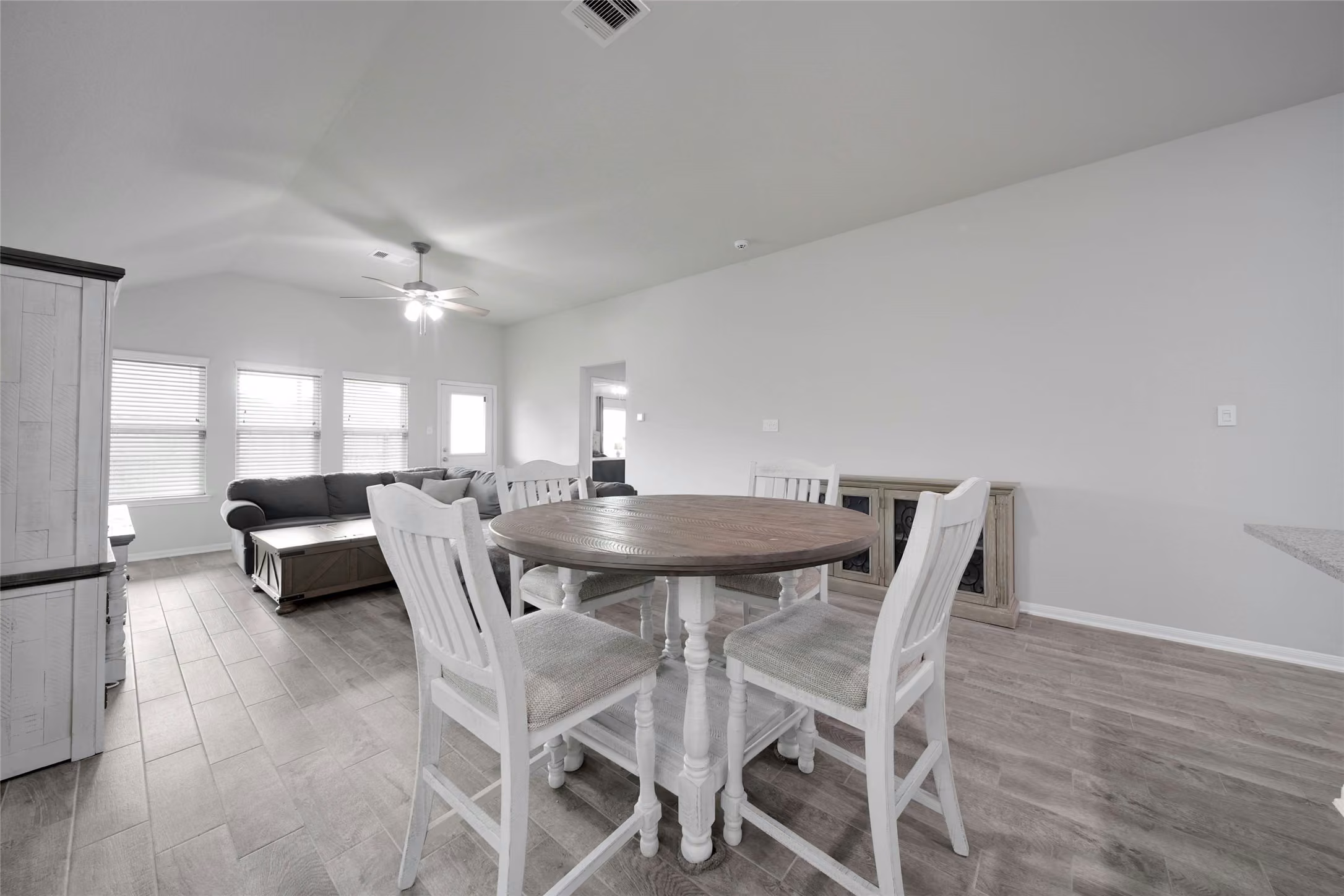 Photo 6 of 15111 Dalmak Green Drive, Humble, TX