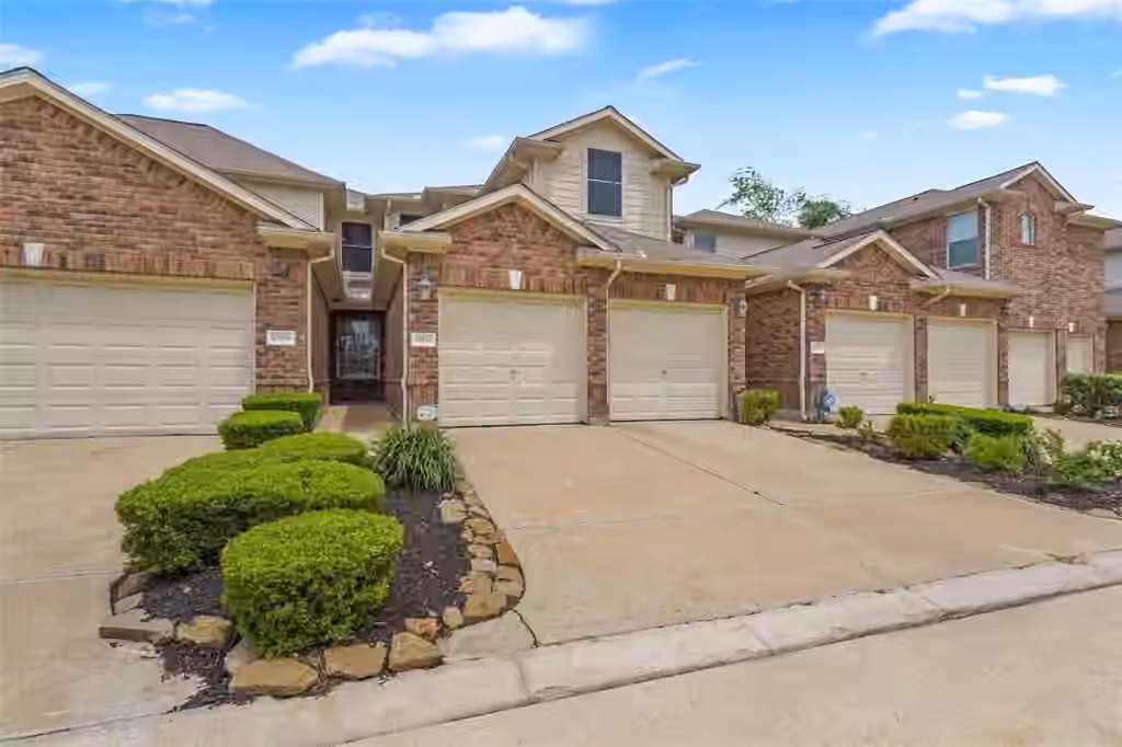 Photo of 10534 Willow Park View, Houston, TX