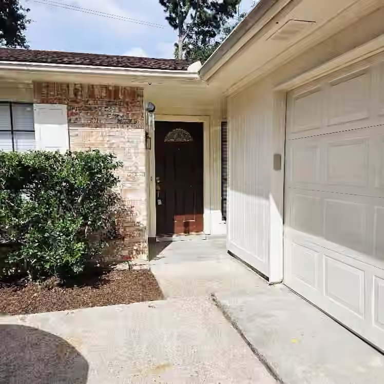 Photo 3 of 18214 Mantana Drive, Spring, TX