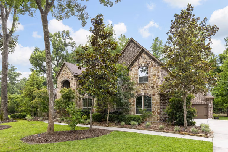 Photo 2 of 27015 Hidden Grove Landing Drive, Spring, TX