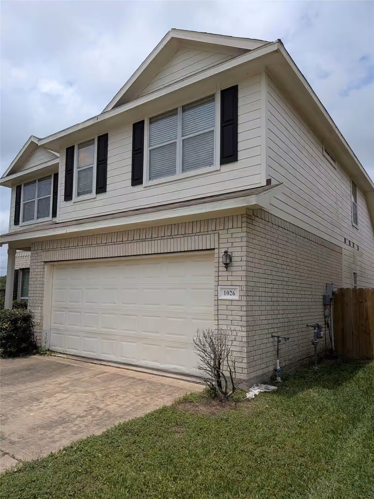 Photo of 1026 Yorkshire Hollow, Fresno, TX