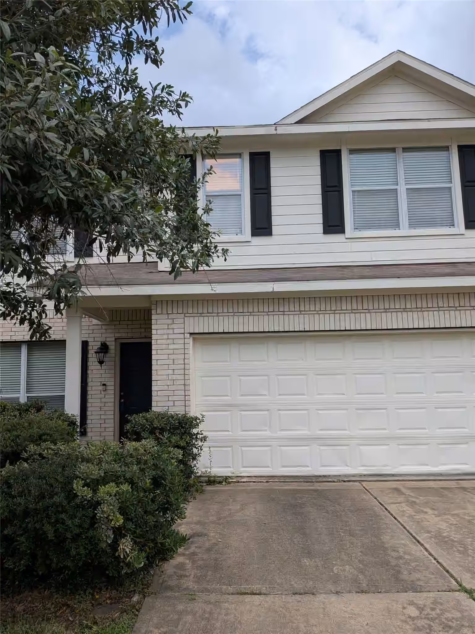 Photo 3 of 1026 Yorkshire Hollow, Fresno, TX