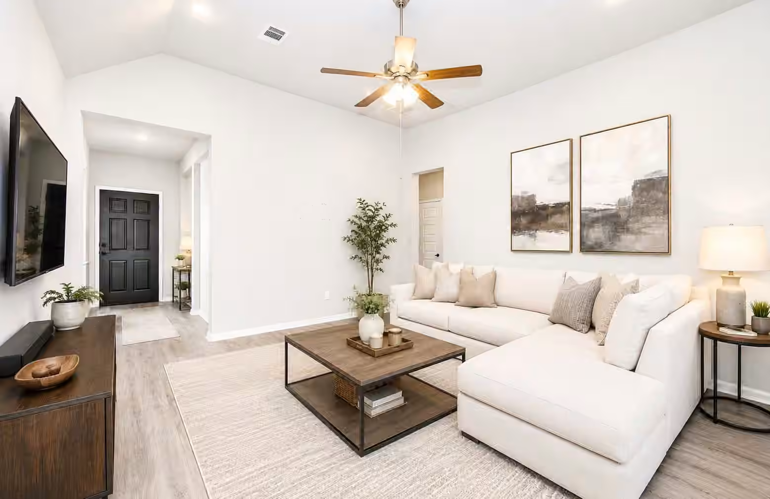 Photo 5 of 18621 Hunter William Way, New Caney, TX