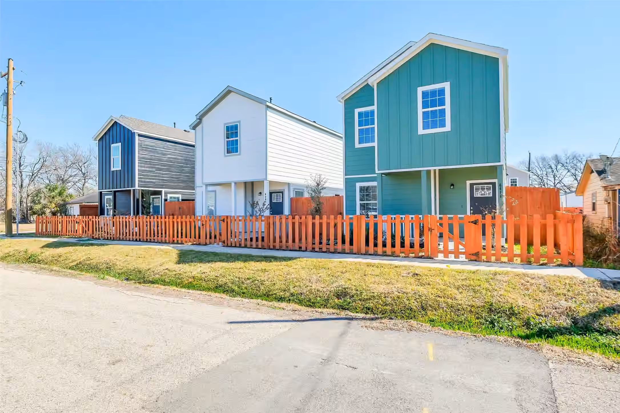 Photo 2 of 6407 Paris Street, Houston, TX