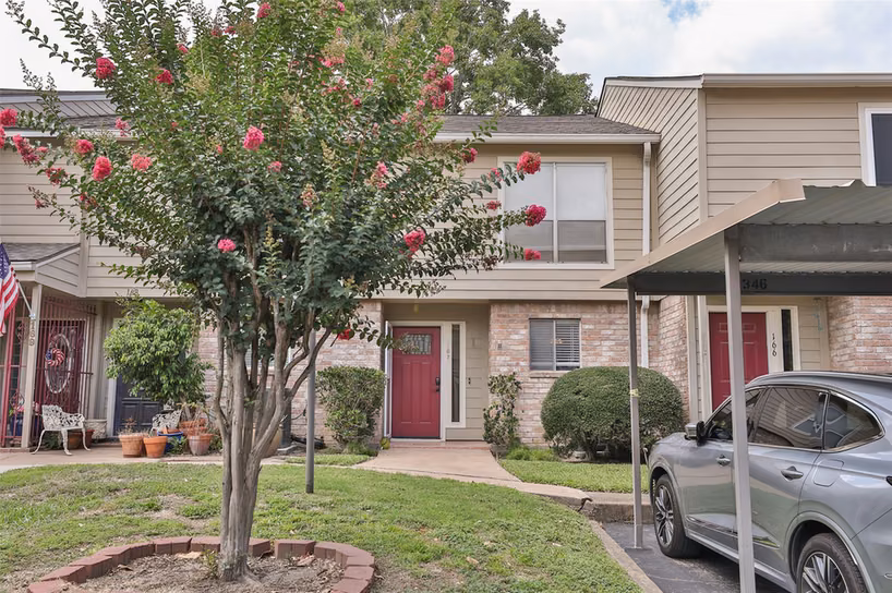 Photo 3 of 5005 Georgi Lane 167, Houston, TX