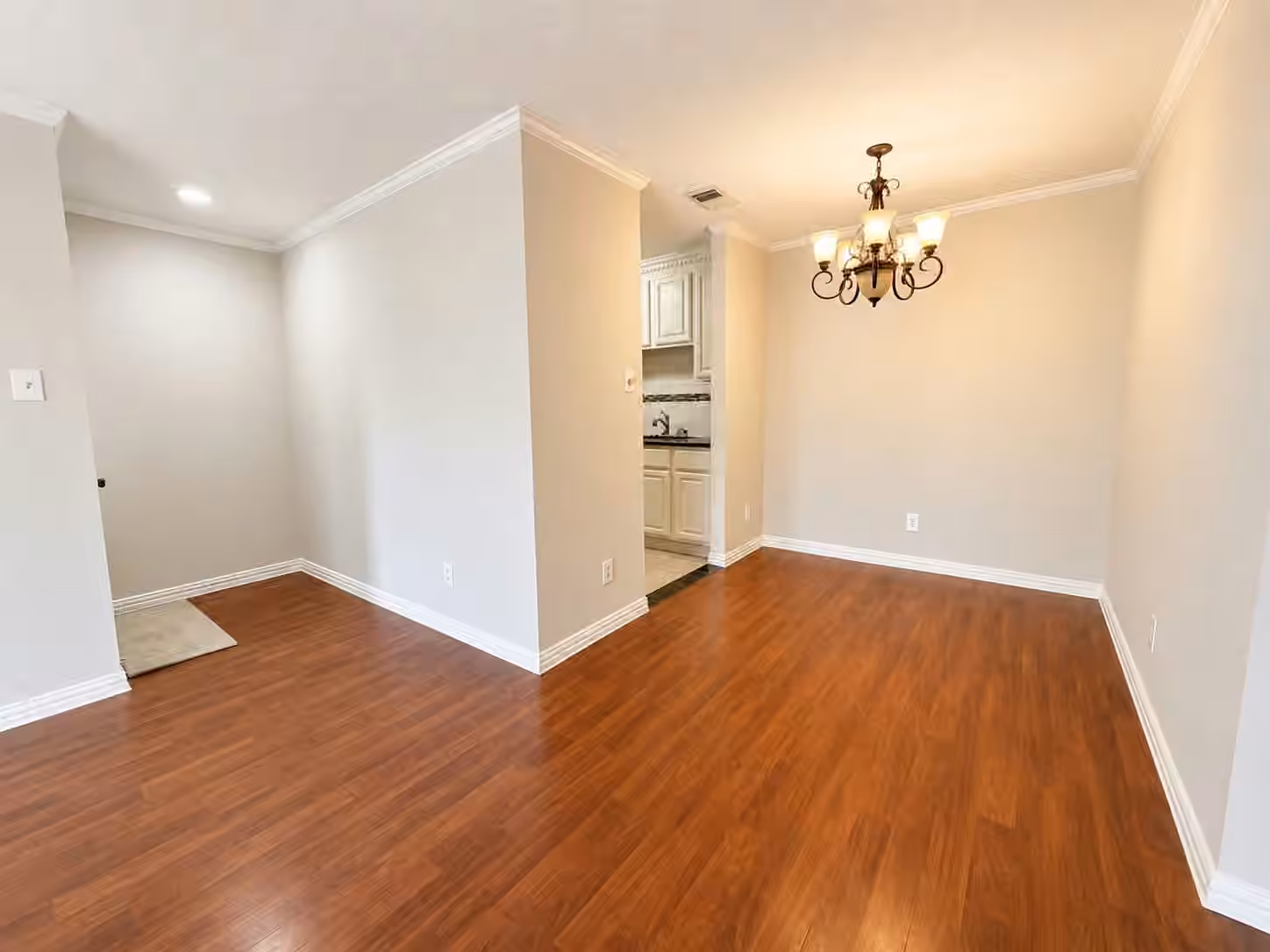 Photo 7 of 7900 N Stadium Drive 8, Houston, TX
