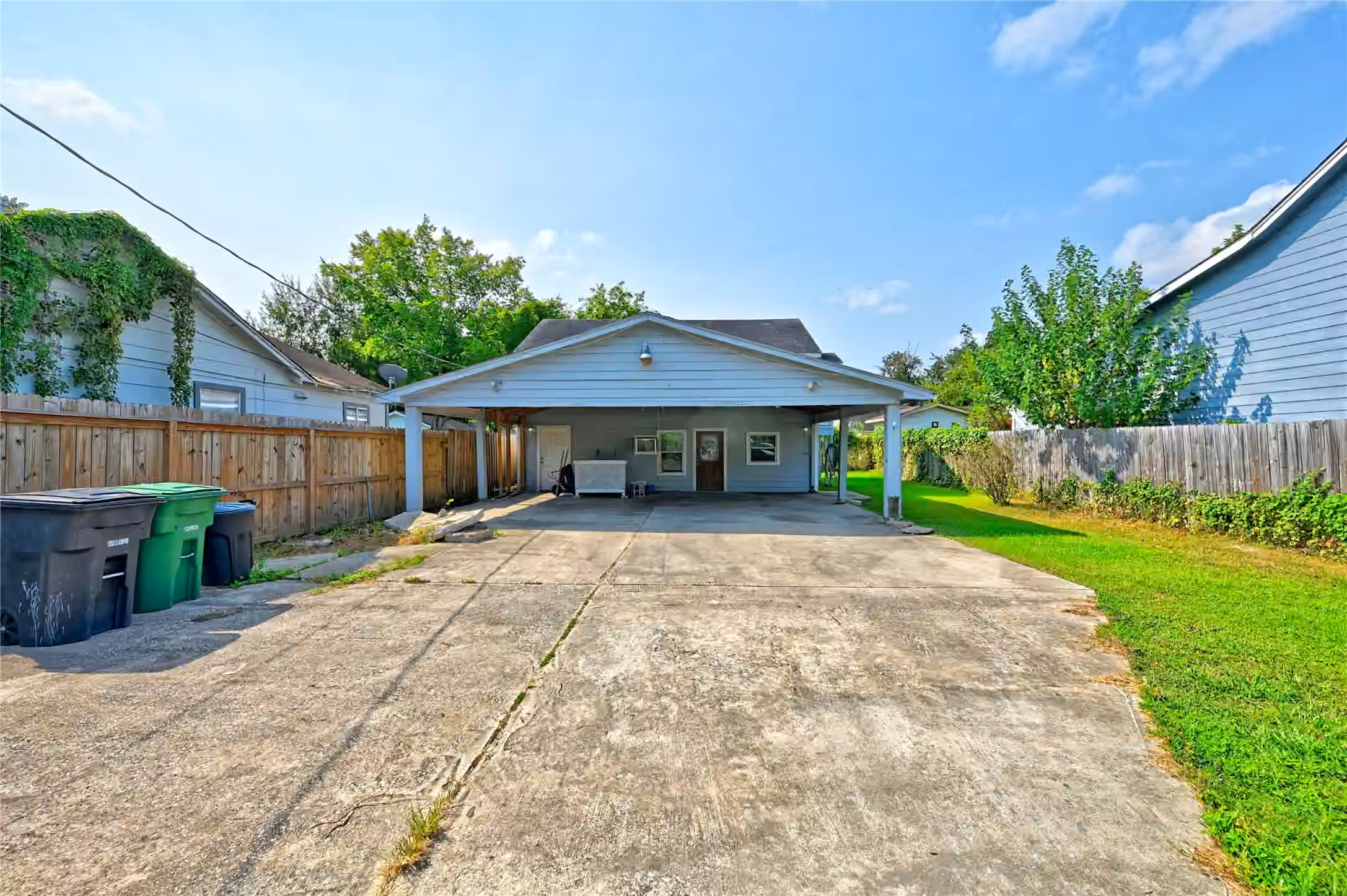Photo of 314 King Street, Houston, TX 77022