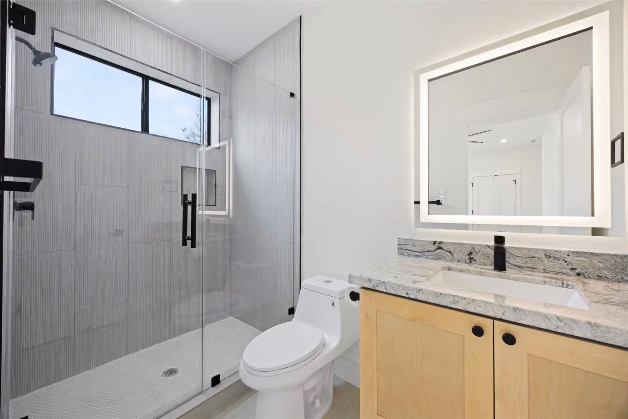 Photo 6 of 6330 Sidney Street, Houston, TX