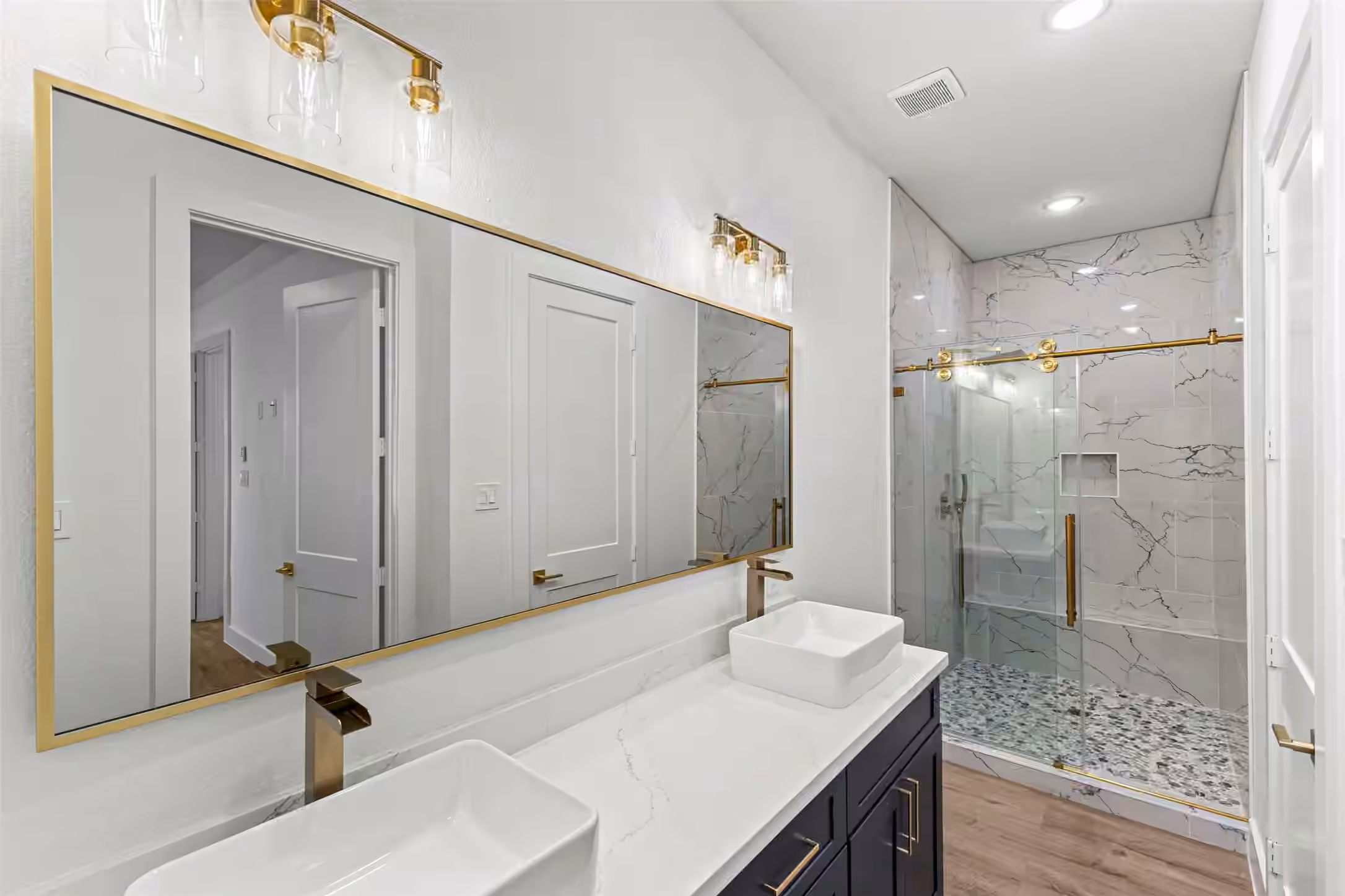 Photo 6 of 7550 Dyer Street, Houston, TX