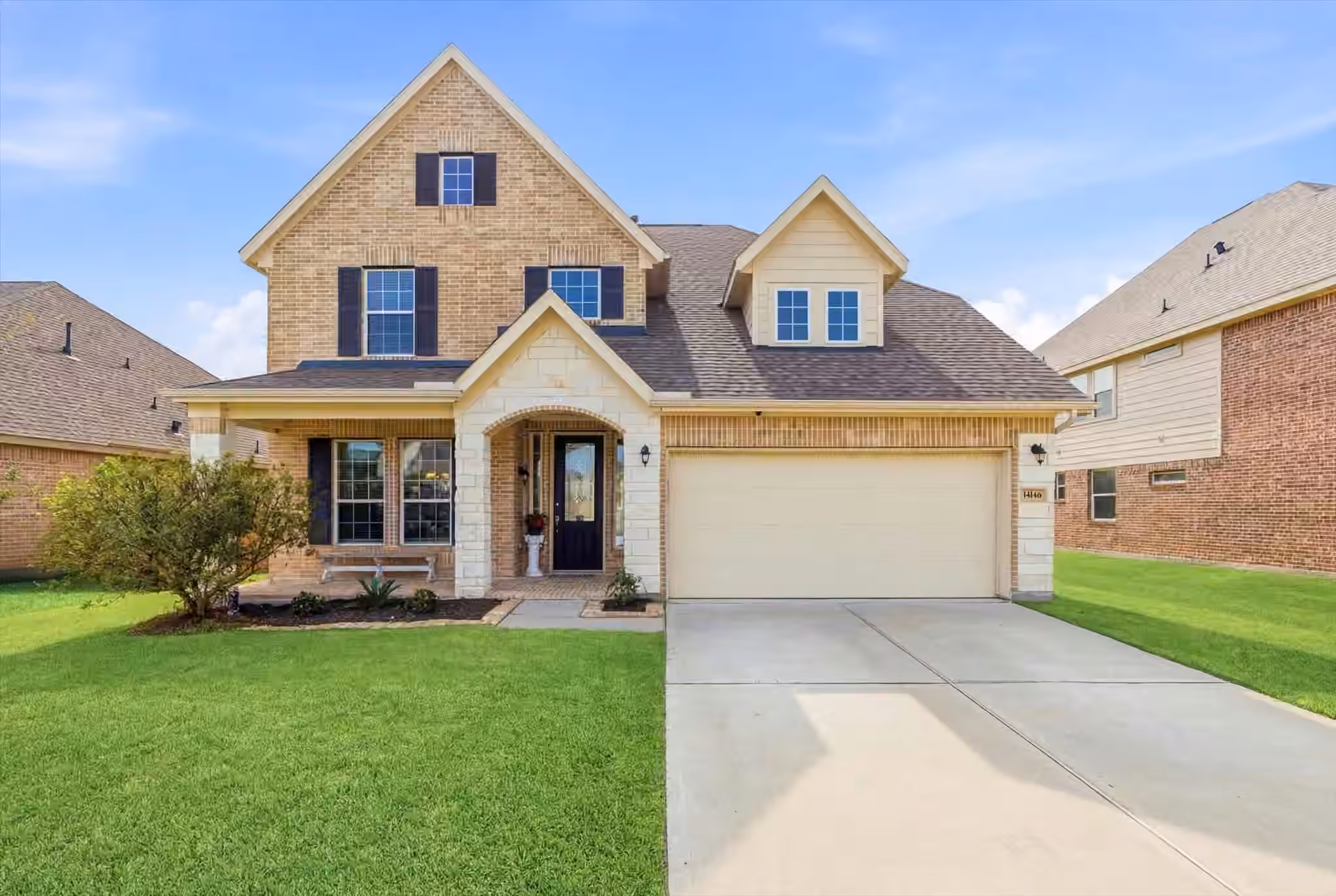 Photo 2 of 14146 Little River Drive, Baytown, TX