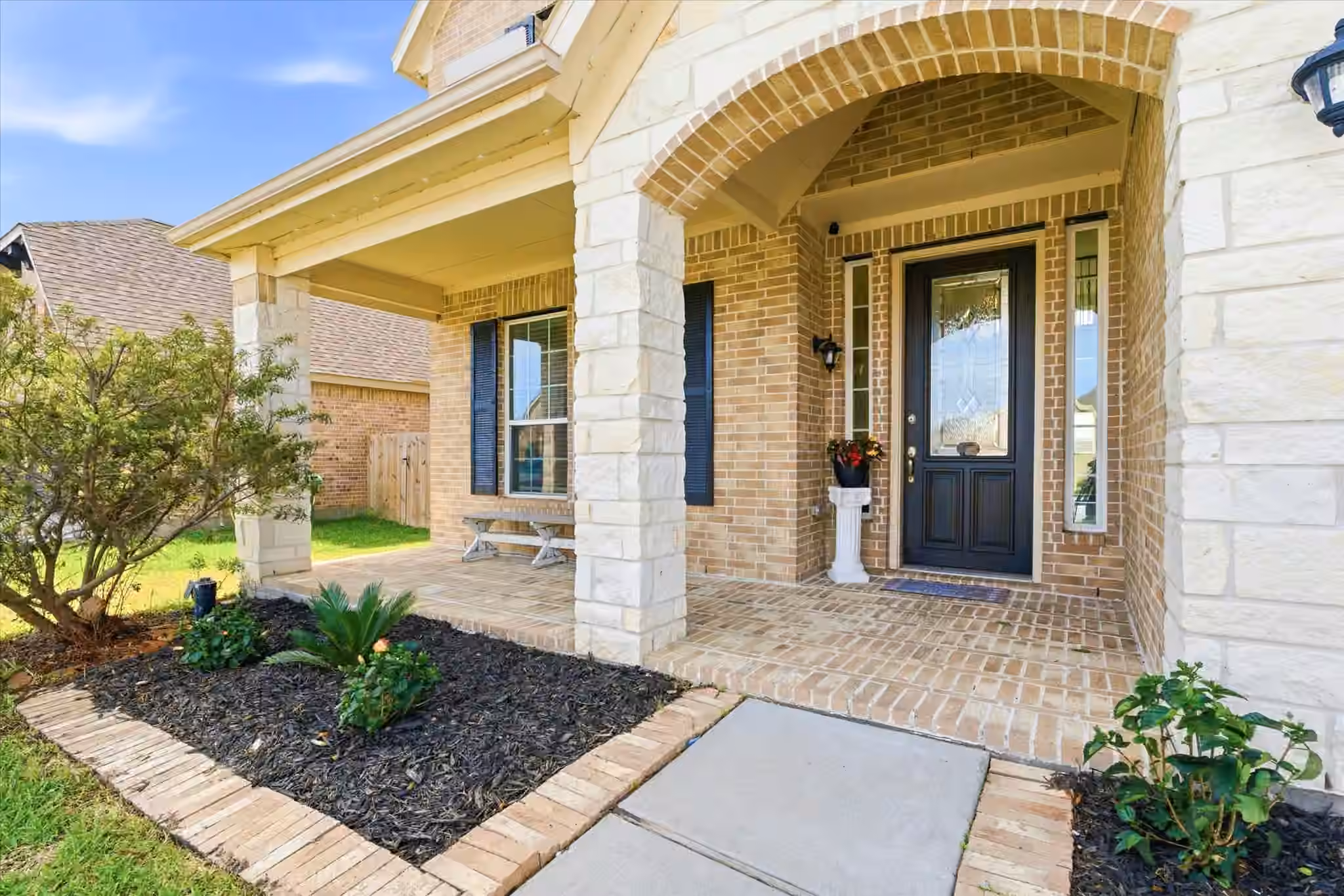 Photo 4 of 14146 Little River Drive, Baytown, TX