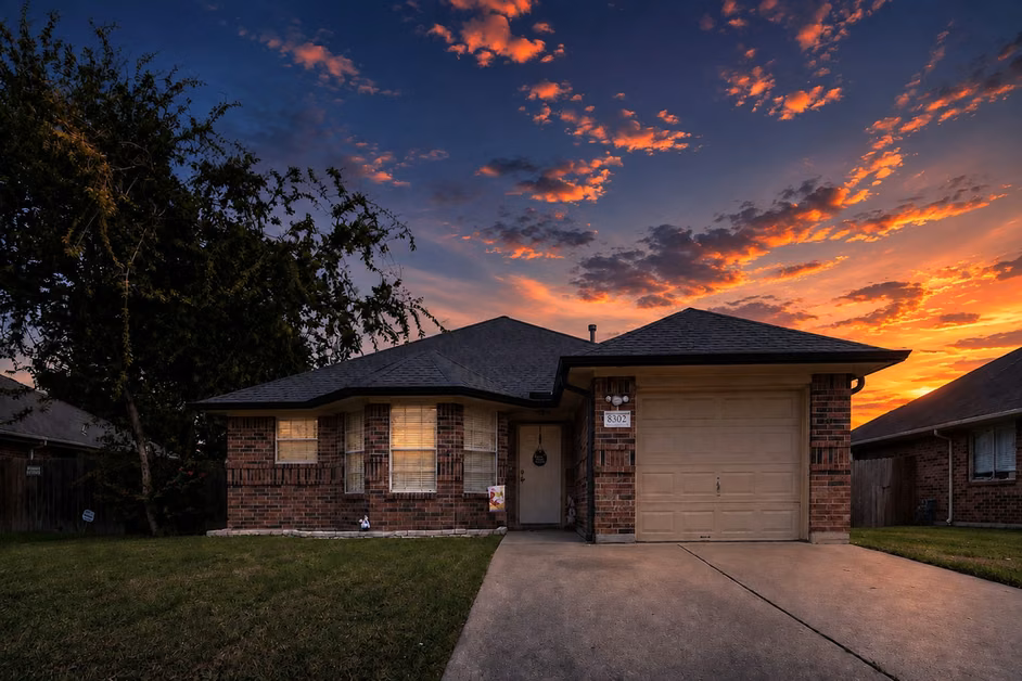Photo 2 of 8302 Sanford Street, Baytown, TX