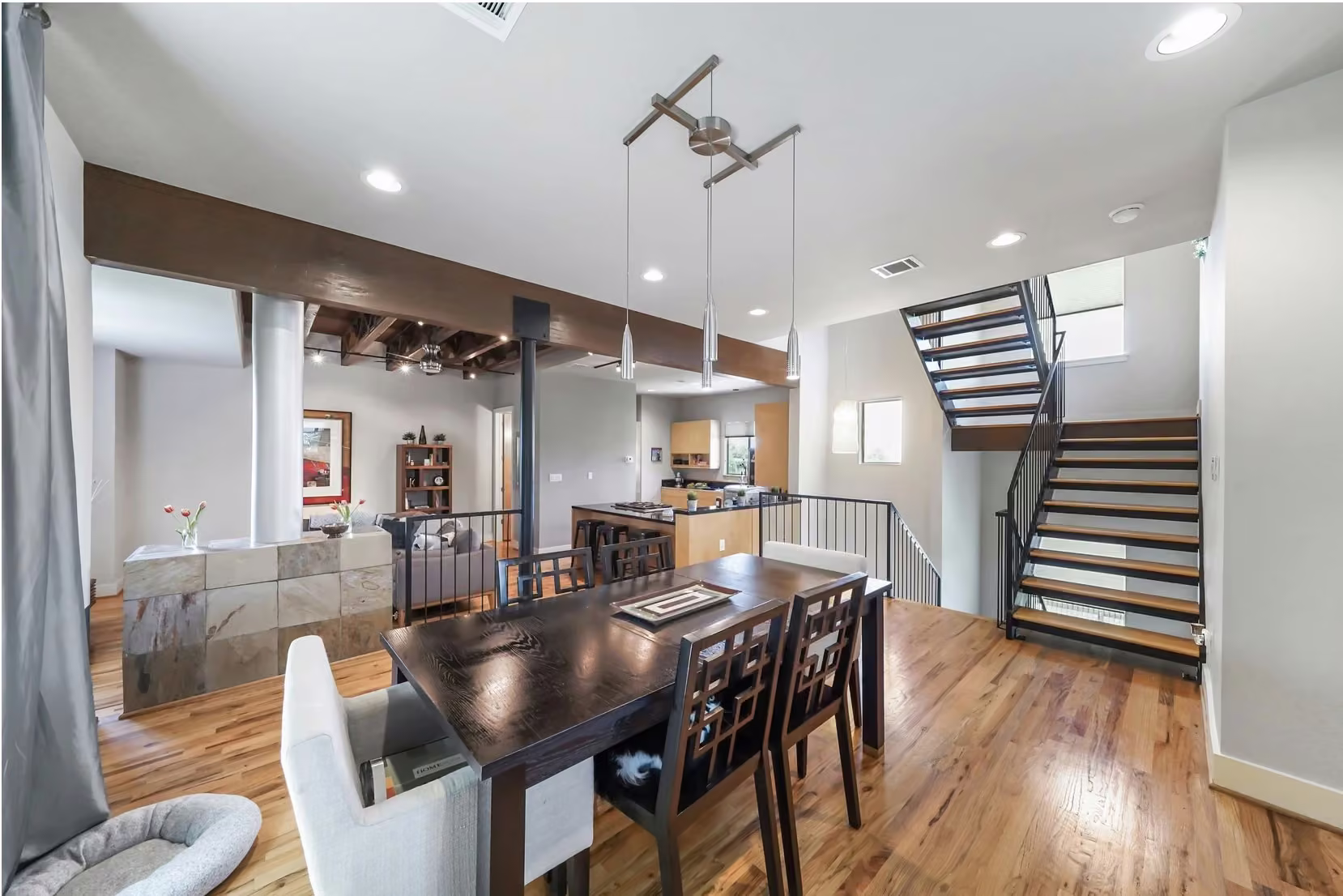 Photo 5 of 318 Mcalpine Street, Houston, TX
