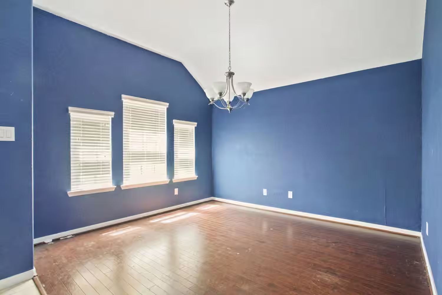 Photo 5 of 21554 Barrett Knolls Drive, Richmond, TX