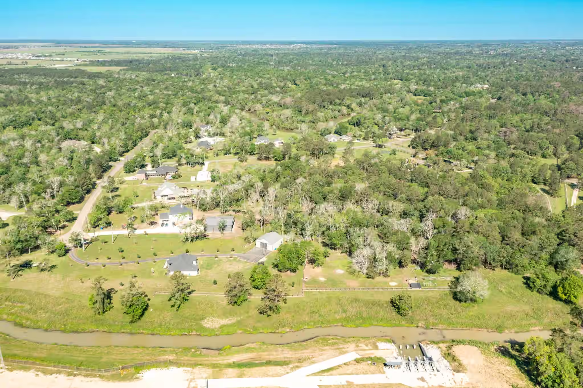 Photo 4 of 7550 Oak Cross E Street, Alvin, TX