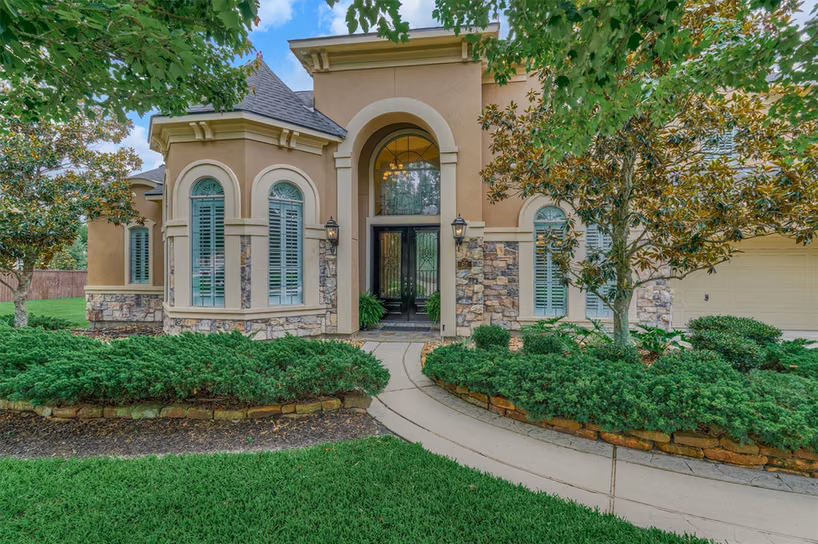Photo 2 of 67 S Sage Sparrow Circle, Spring, TX