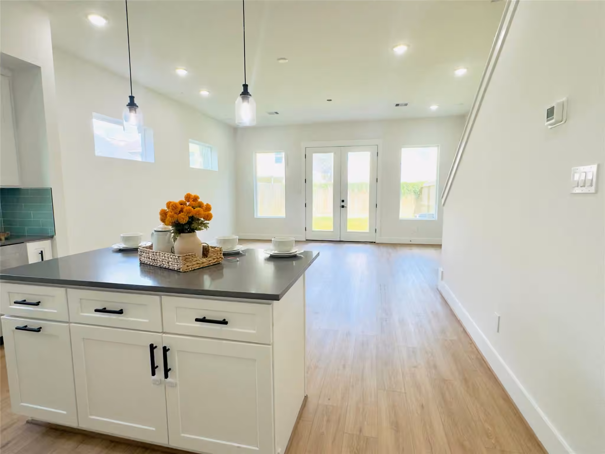 Photo 5 of 7819 Colonial Lane, Houston, TX