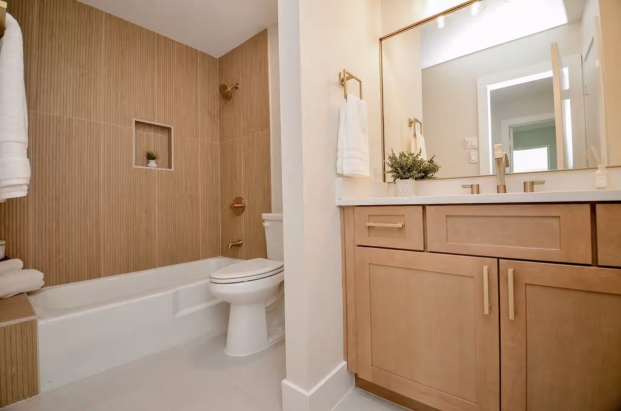Photo 5 of 14311 Misty Meadow Lane, Houston, TX