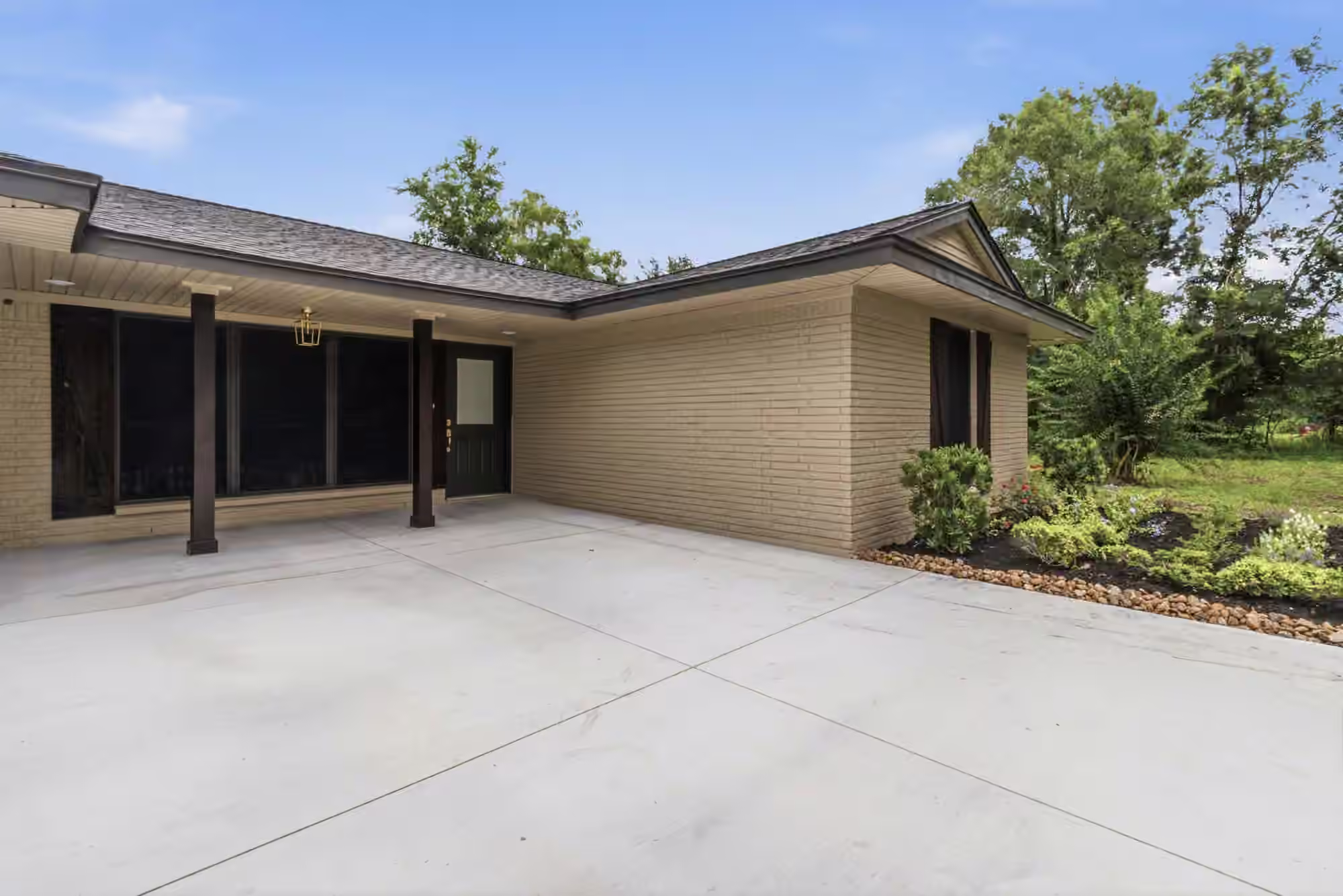 Photo 2 of 18079 County Road 463, Brazoria, TX